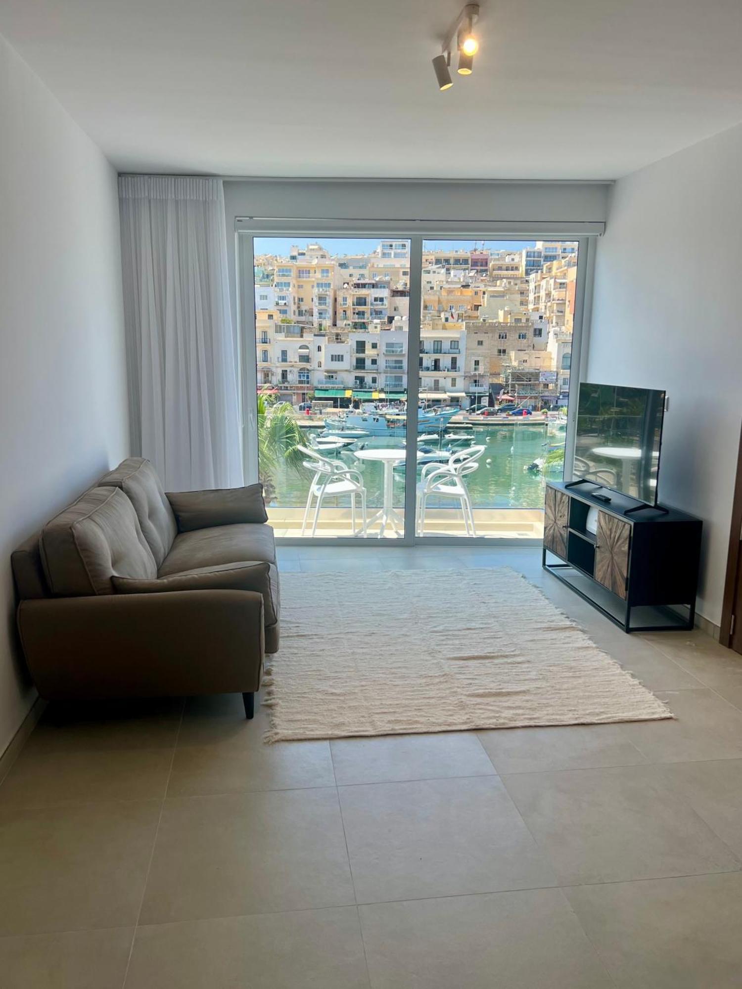 Marsascala Seafront 1 Bedroom Appartement *